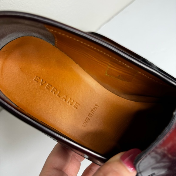 Everlane The Modern Tassel Loafer in Burgundy size 8.5 - Picture 4 of 10